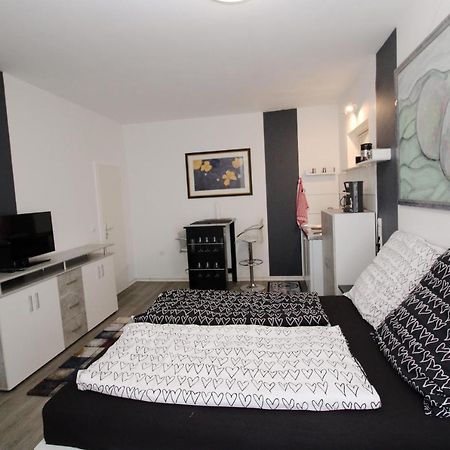 Schickes Ferienapartment In Habichtswald-Ehlen Luaran gambar
